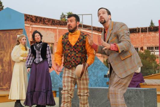 39003872_2025001037570609_7795937057573961728_o